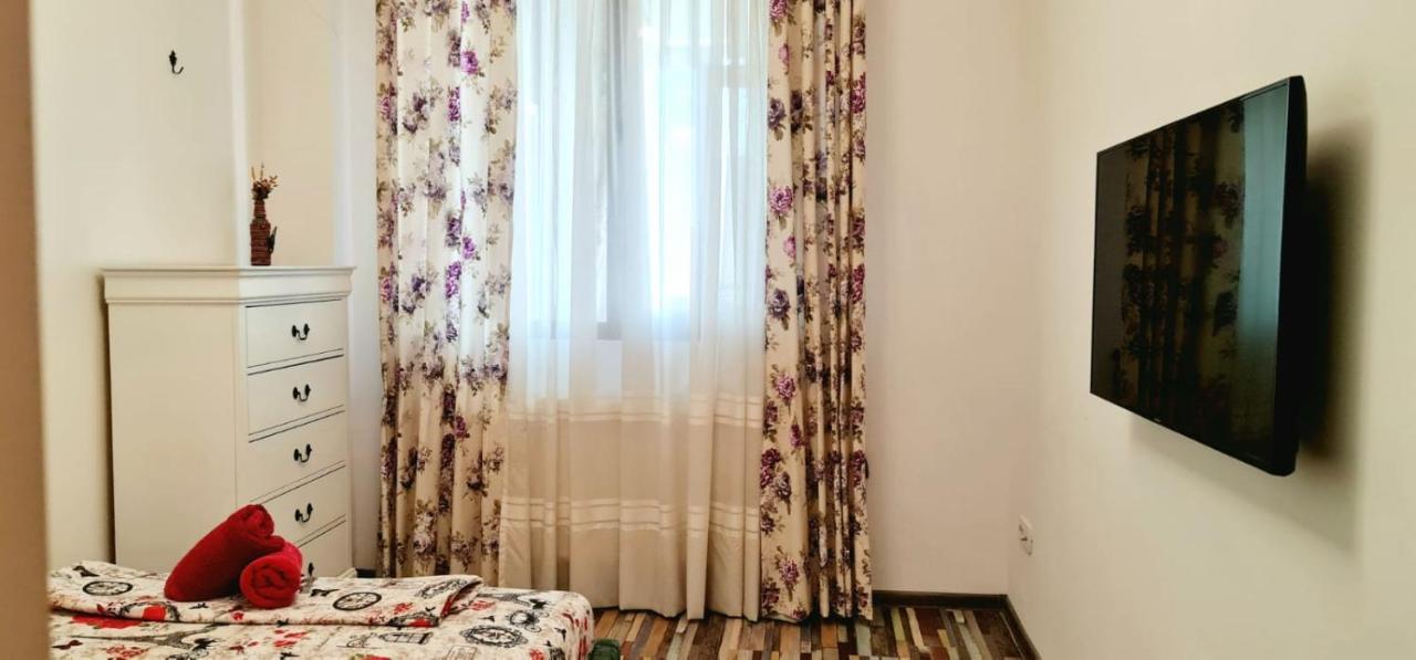 Palas View Apartments Near Palas Mall Yaş Dış mekan fotoğraf
